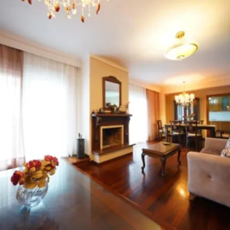 V_paradise Nea Iraklitsa